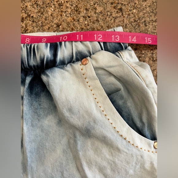 One Teaspoon Richie Denim shorts in Anarchy color size 28 AU/6 US NWT - Picture 3 of 11